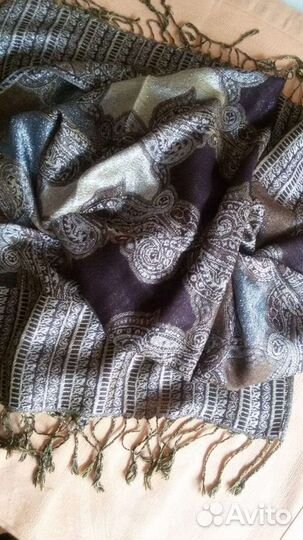 Красивый палантин, новый