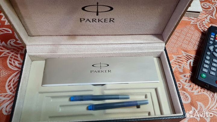 Перьевая ручка parker