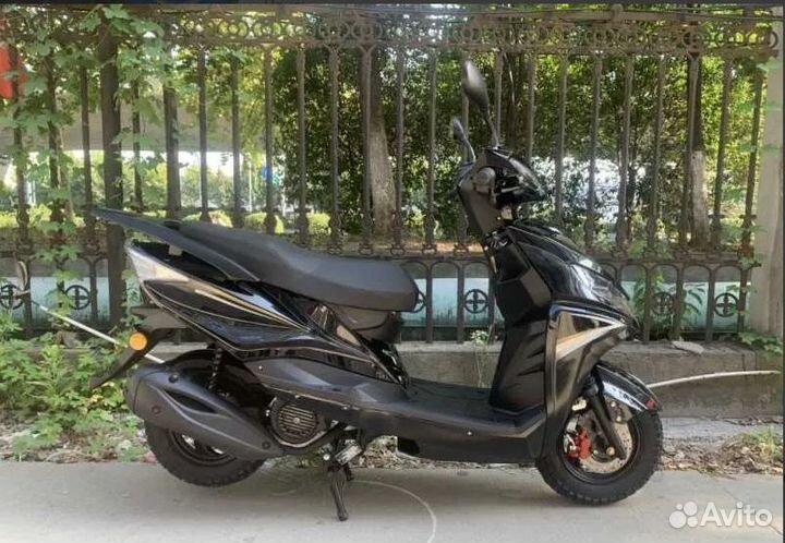 Скутер spark Tumen