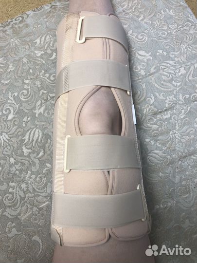 Коленный ортез