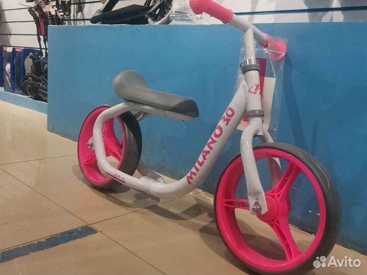 Беговел Milano 3.0 розовый
