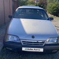 Opel Omega 2.0 MT, 1989, 500 000 км, с пробегом, цена 250 000 руб.