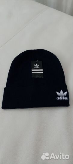 Шапка мужская Adidas одинарной вязки