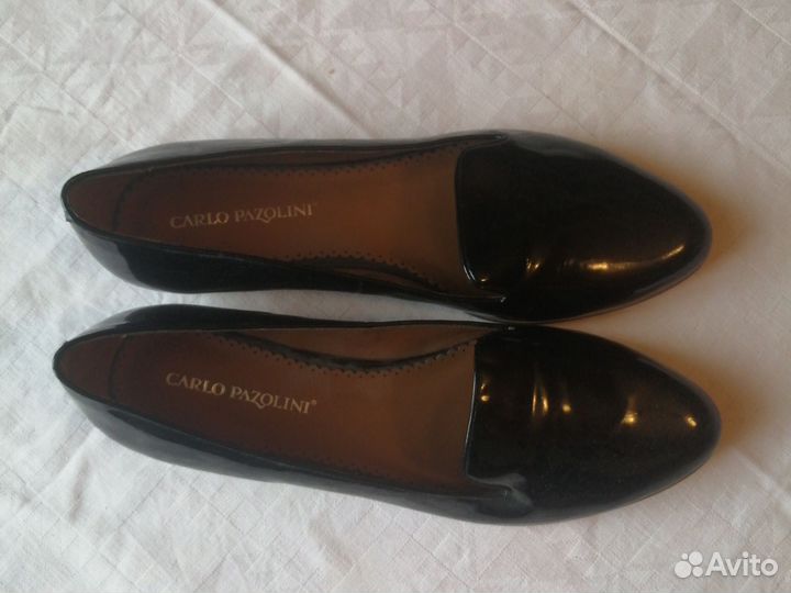 Туфли натуральная кожа лаковые 40