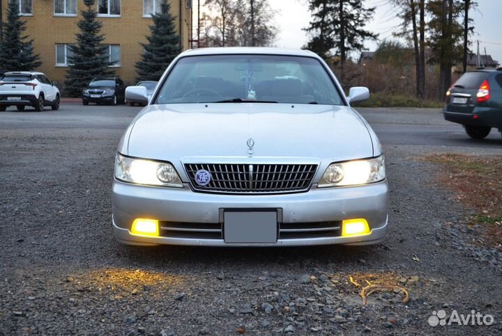 Nissan Laurel 2.0 AT, 1999, 300 000 км