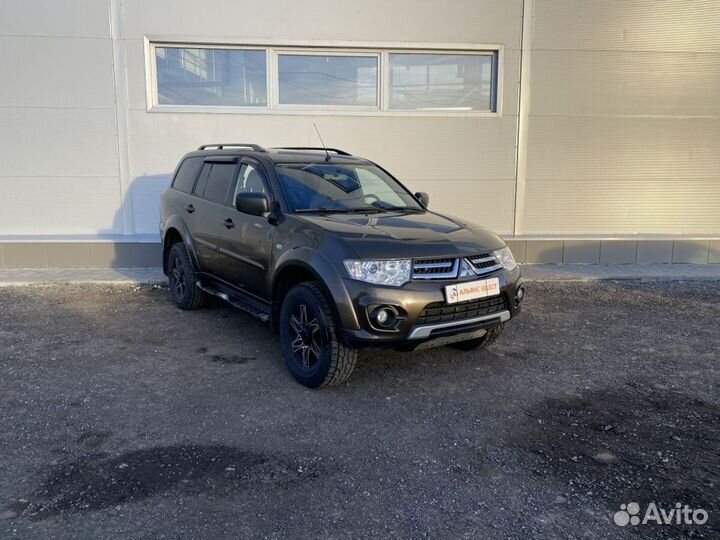 Mitsubishi Pajero Sport 2.5 МТ, 2014, 244 033 км