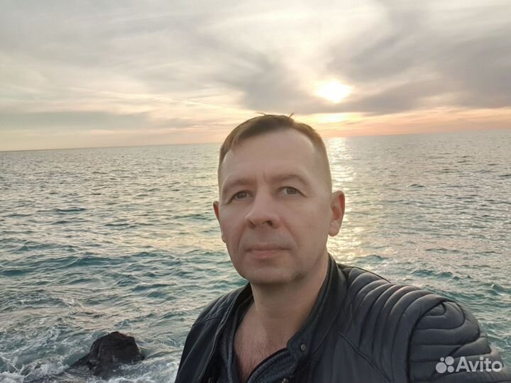 Свой человек в Сочи, Адлер, Сириус