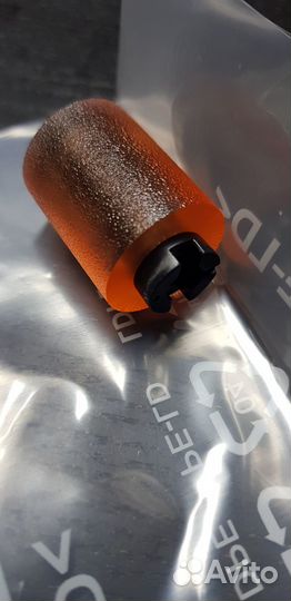 Ролик захвата бумаги A00J563600 Konica ориг