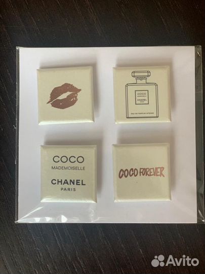 Набор значков Chanel оригинал