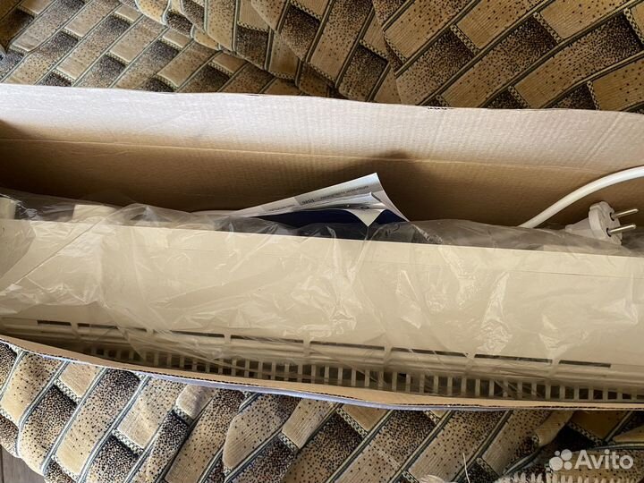 Настенный тепловентилятор