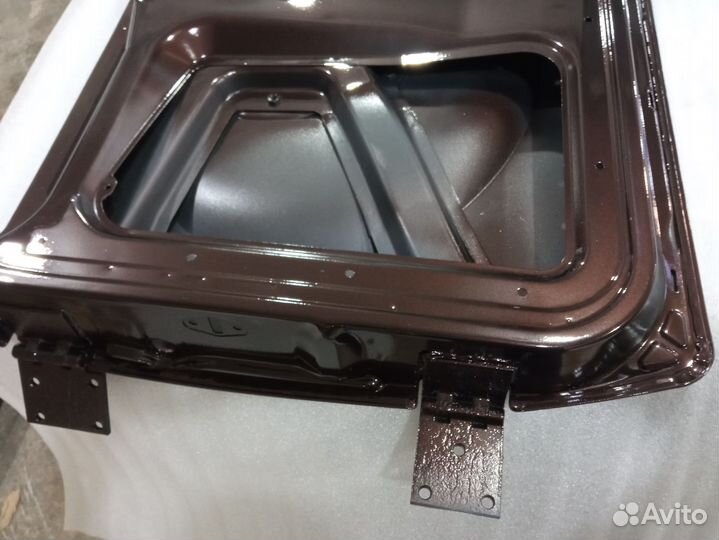 Дверь задка УАЗ Patriot с 2017 года в цвет