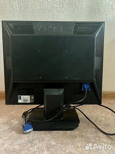 Монитор Acer 
