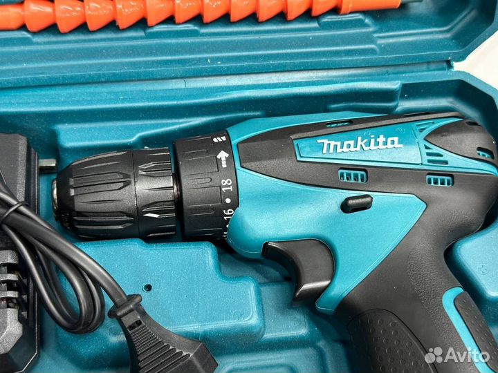 Шуруповерт Makita 18v