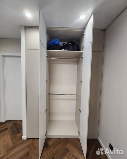 Стильный шкаф