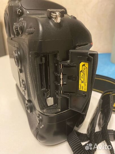 Зеркальный фотоаппарат nikon D800