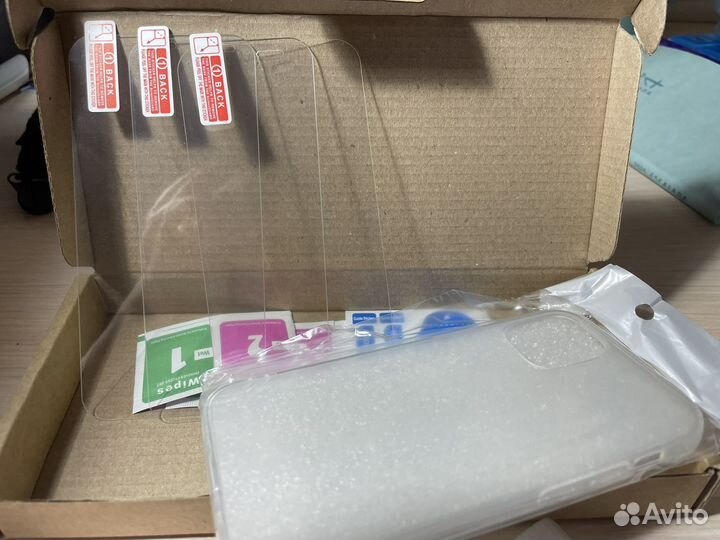 Защитное стекло на iPhone 12 mini + чехол