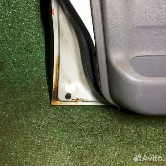 Дверь передняя левая Mitsubishi Pajero Pajero III