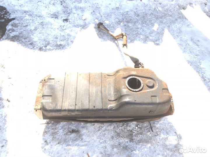 Бак топливный Kia Sorento внедорожник 2.5 2007