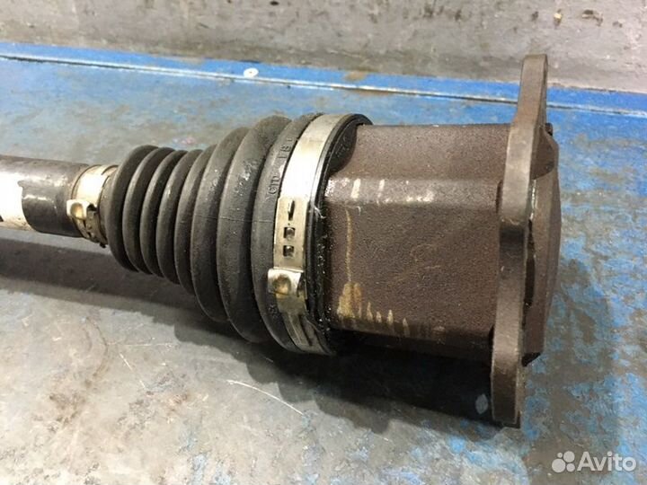 Привод передний Audi A4 B8