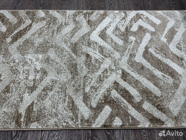 Ковер, ковровая дорожка новая 1.0м