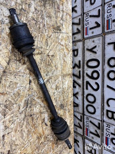 Привод правый Ваз 1111 Ока 2004