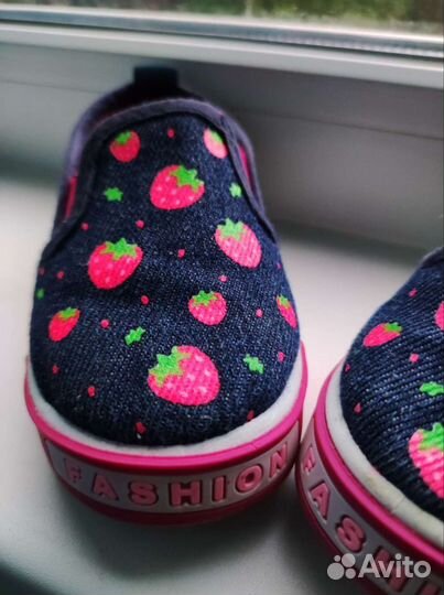 Обувь для девочки 21р