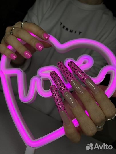 Наращивание ногтей