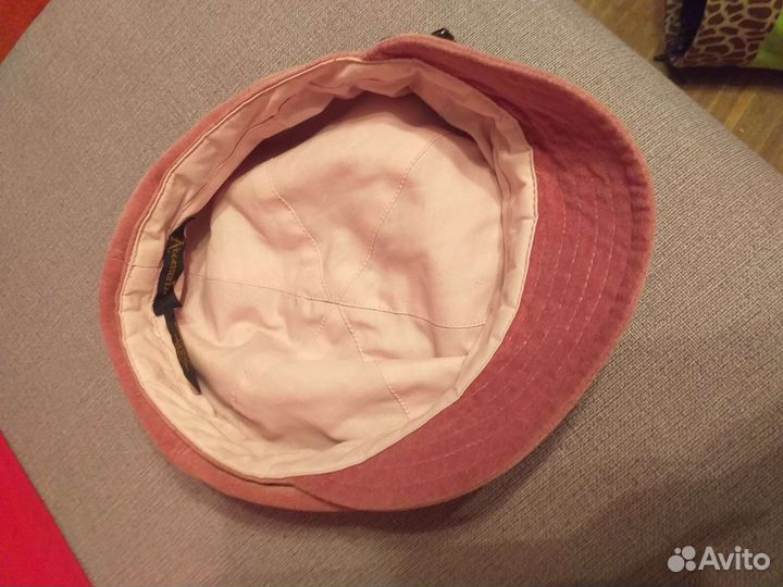 Кепка,кепочка.С брошкой. Осень.