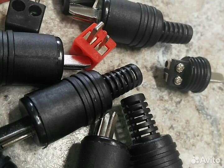 Штекер для акустических систем