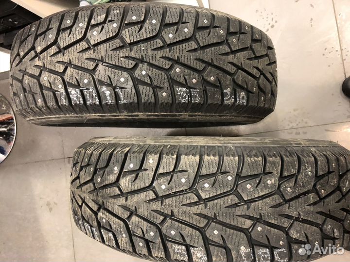 Yokohama IceGuard Stud IG65 285/40 R21 109T