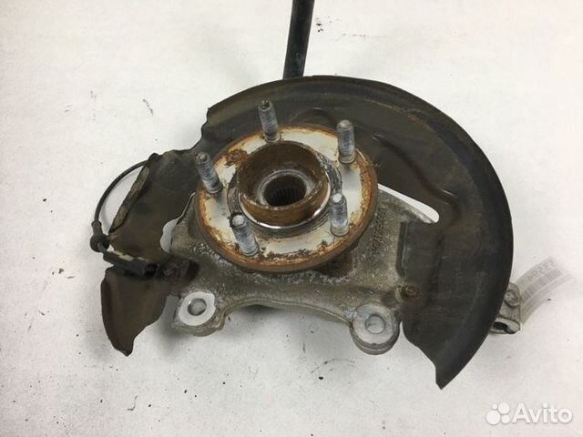 Ступица (Кулак поворотный ) передняя правая Ford