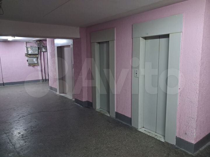 Комната 12 м² в > 9-к., 8/16 эт.