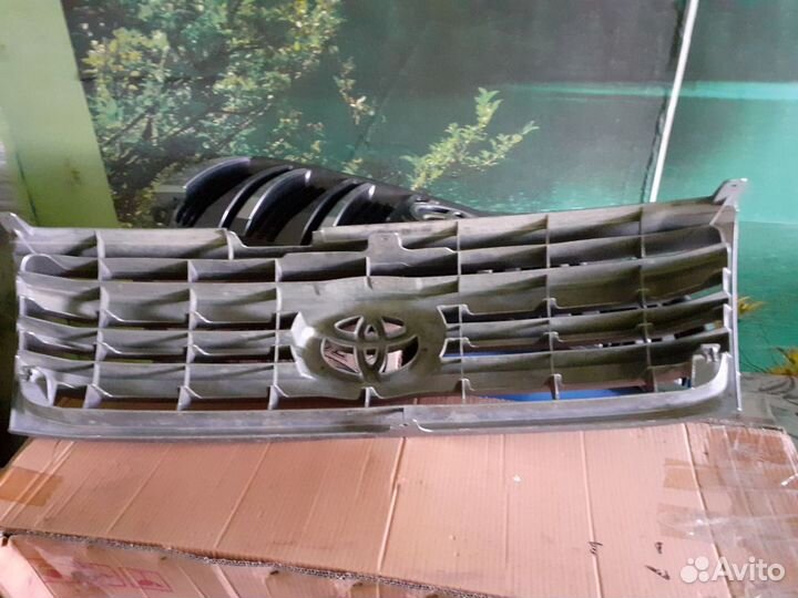 Решетка радиатора лендкрузер 100