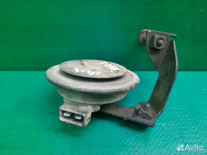 Звуковой сигнал Volkswagen Golf 4 купе AXP 1999