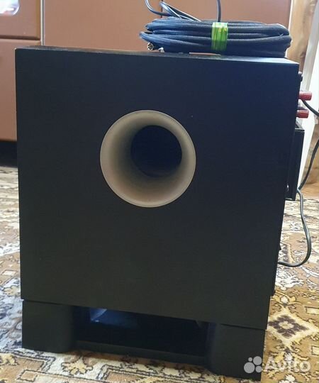 Сабуфер yamaha YST-SW515