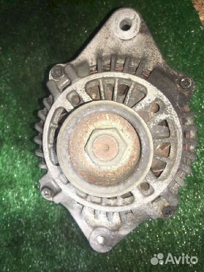 Генератор EJ20 Subaru Legacy BD6 23700AA220