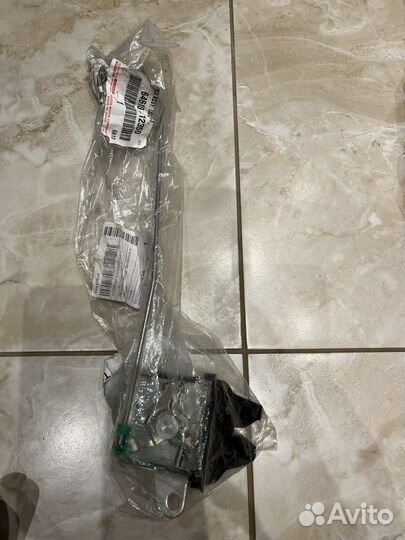 Замок багажника в сборе Toyota Corolla E12