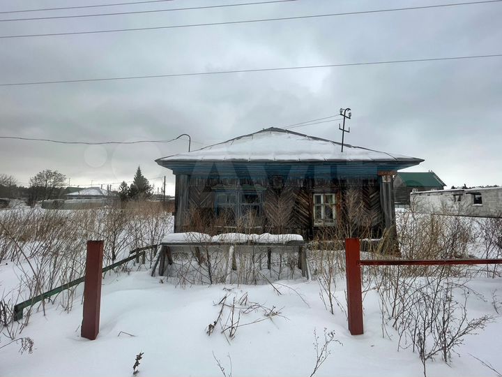 Дом 50 м² на участке 11 сот.