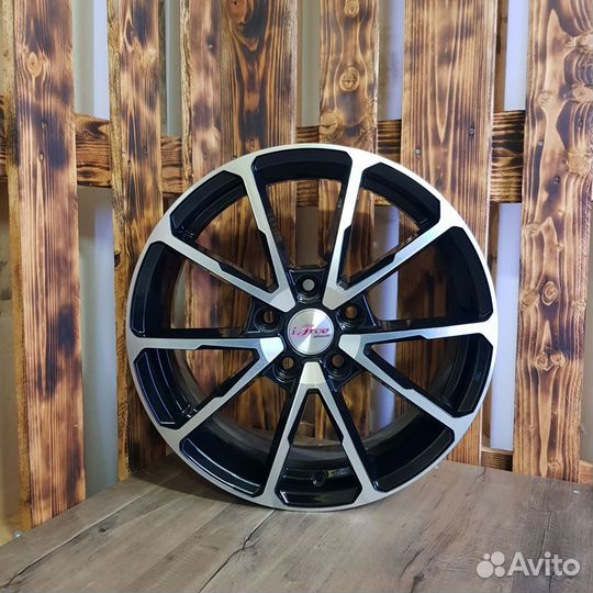 Литые диски R17 5x114.3