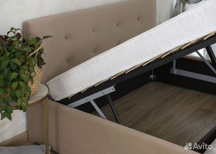 Кровать с подъемным механизмом + матрас 200х200