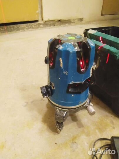 Лазерный уровень бу