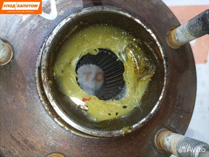 Кулак правый Nissan Teana J32 2011