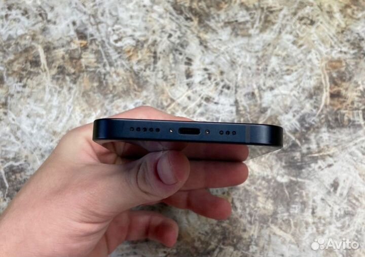iPhone 14, 256 ГБ
