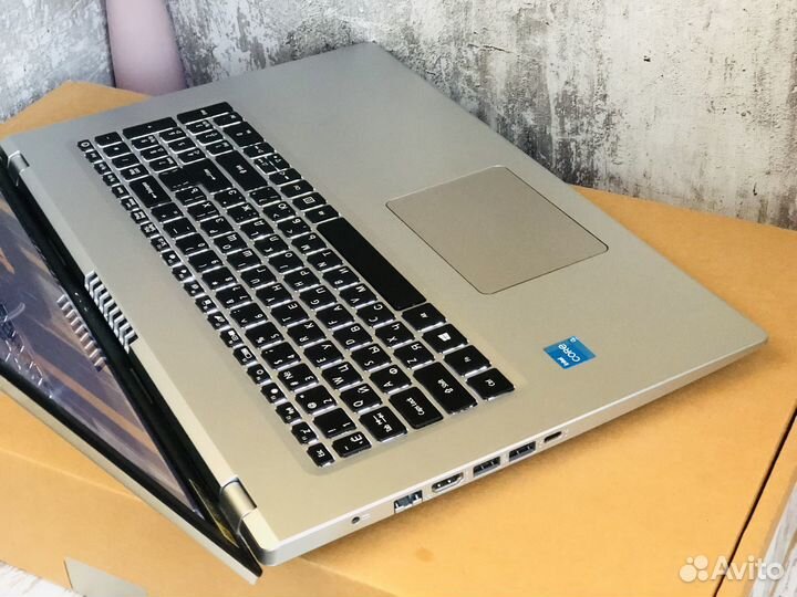 Мощный Acer на Core-3/SSD 512 gb/8GB/IPS/17.3/подс