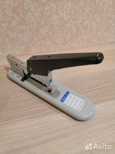 Степлер канцелярский kw-trio 50 sb