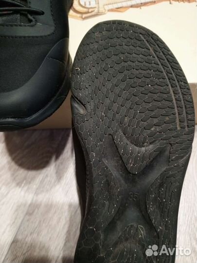 Кроссовки для мальчика 35размер