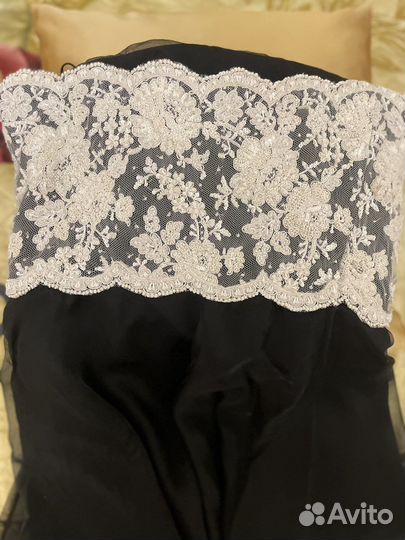 Платье Valentino