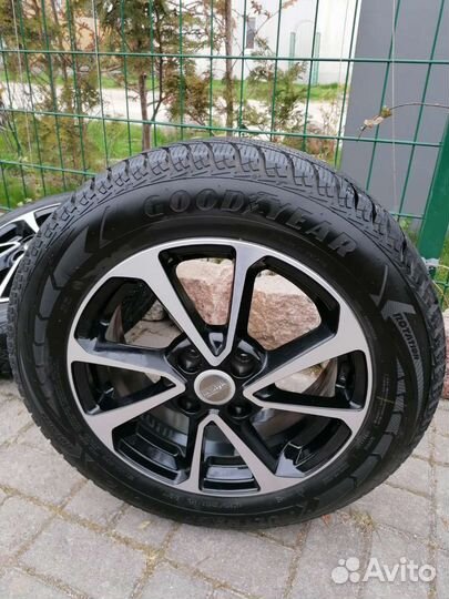 Goodyear UltraGrip Ice 2 185/65 R15