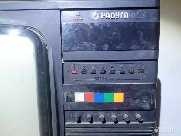 Телевизор радуга 61ТЦ6134