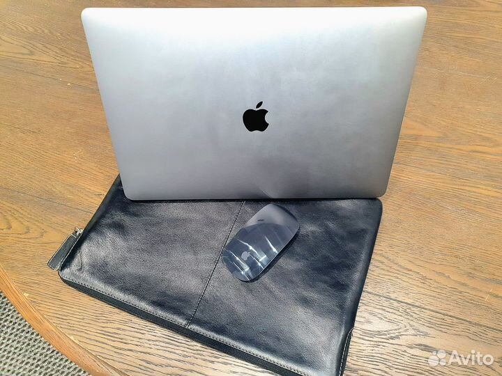 Macbook pro 15 2019 i9 32gb